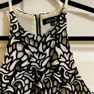 Elliatt Crochet Dress  Size 8